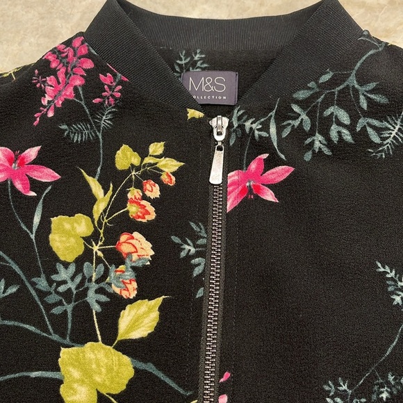 M&S Collection Black Floral Bomber Jacket | UK 14 / US 10 - Picture 8 of 15